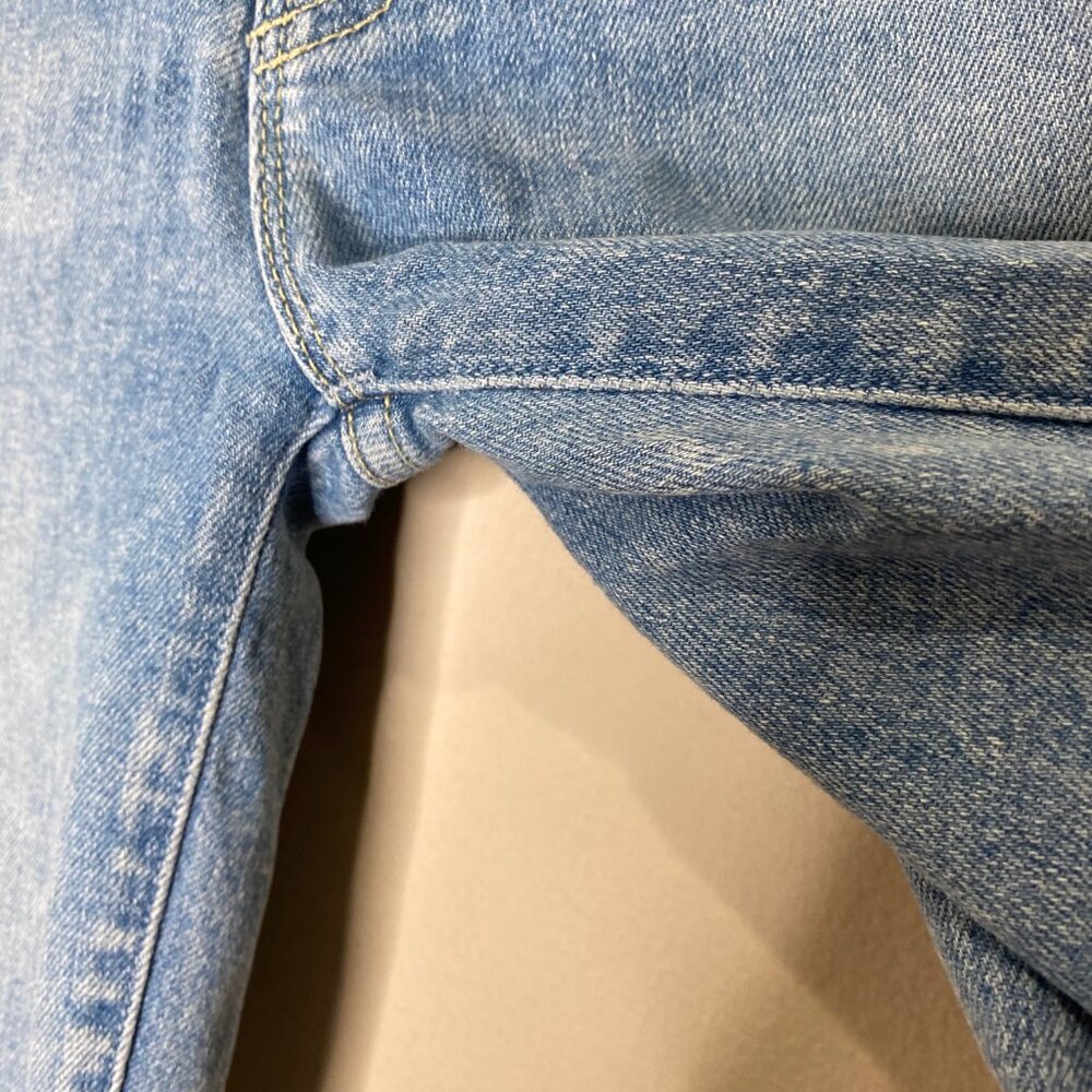 Mother The Hustler Ankle Chew Jeans Distressed Drinking By The Pool 25 - Picture 7 of 16
